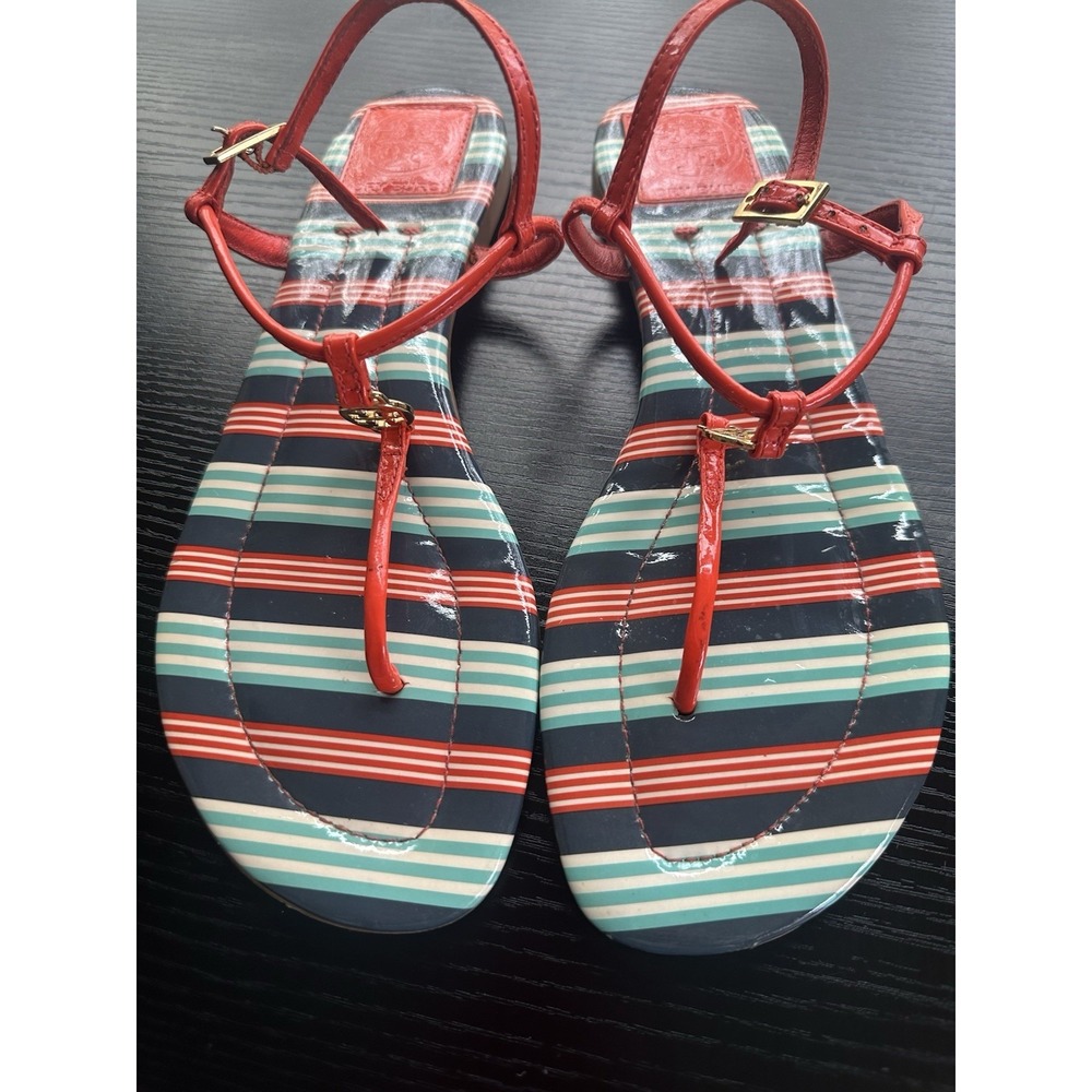 Toty Burch Emmy Thong Sandal Patent Striped Coastal Preppy Luxury Gold Logo